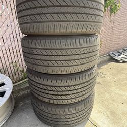 235/40/19 Semi Used Tires 