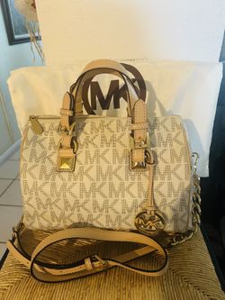 MK Bag With Dust Bag
