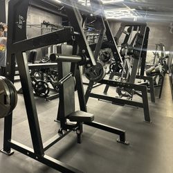 Arsenal Vertical Chest Press