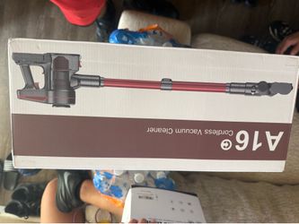 Cordless vacuum