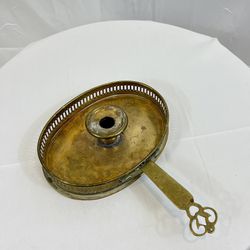 Antique English Brass “Frying Pan” Chamberstick Candle Holder Drippings Catcher 