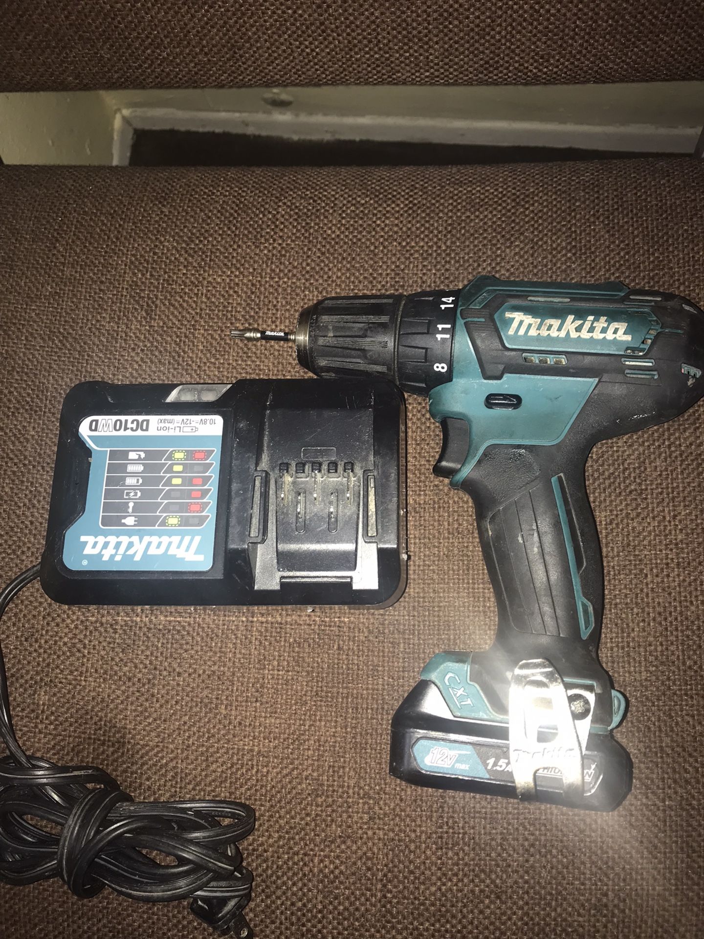 Drill Makita 12 Volts