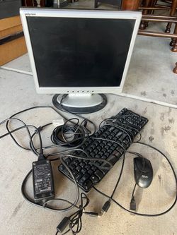 Computer set 25 Dlrs