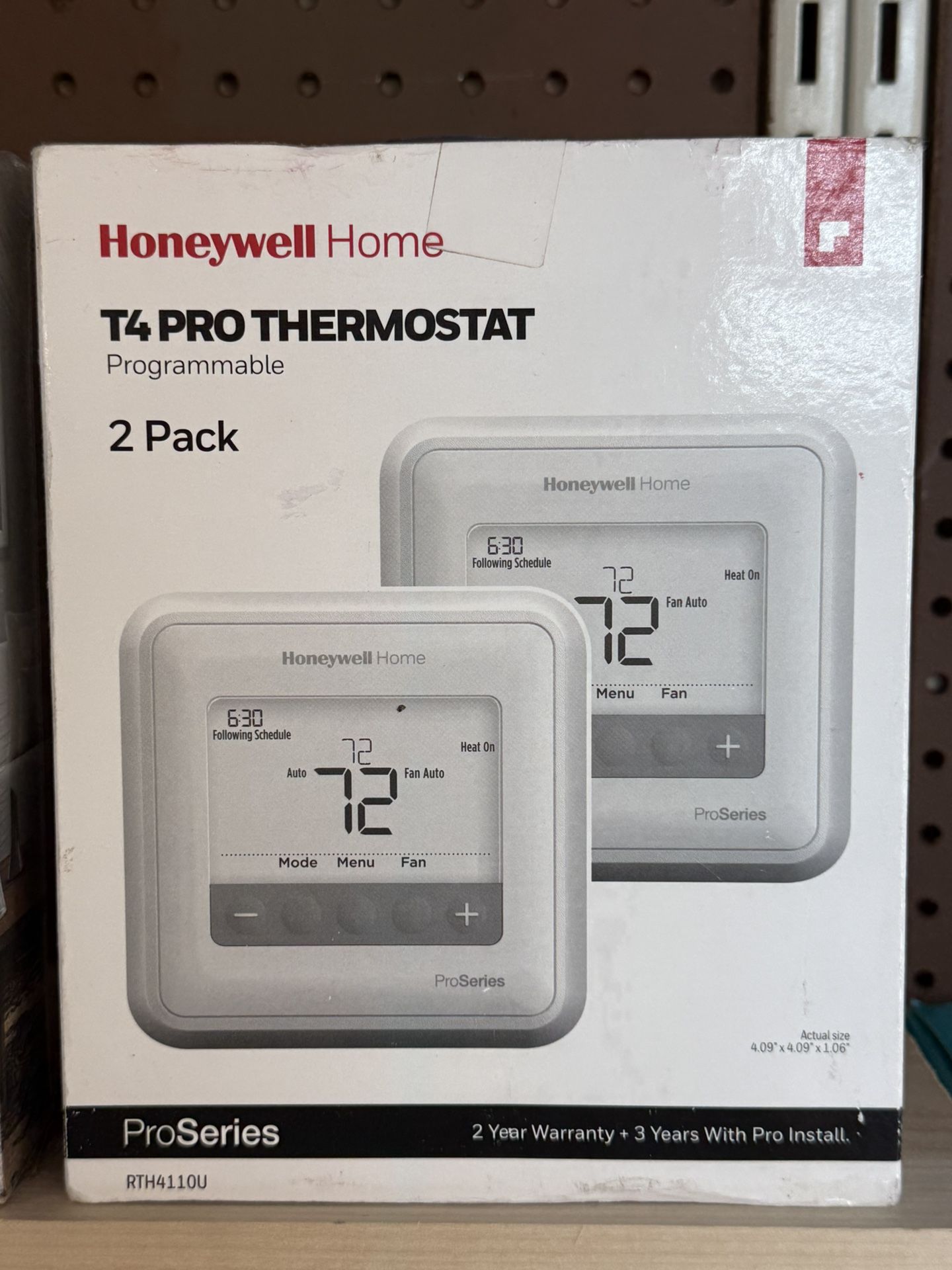 NEW! Honeywell Home RTH4110U T4 PRO 2-Day Programmable Thermostat