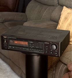Onkyo TX-902 50W/channel stereo receiver - PERFECT