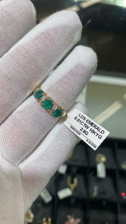 10K Yellow Gold Emerald & Diamond Band Ring