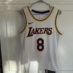 Nike Kobe Bryant Lakers White Jersey Size M