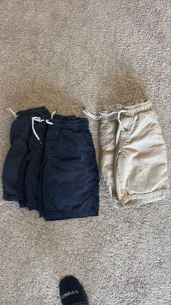Boys Uniform Shorts/Size M (8/10) - Cat & Jack