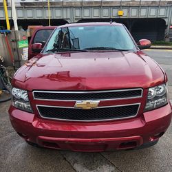CHEVY SUV 