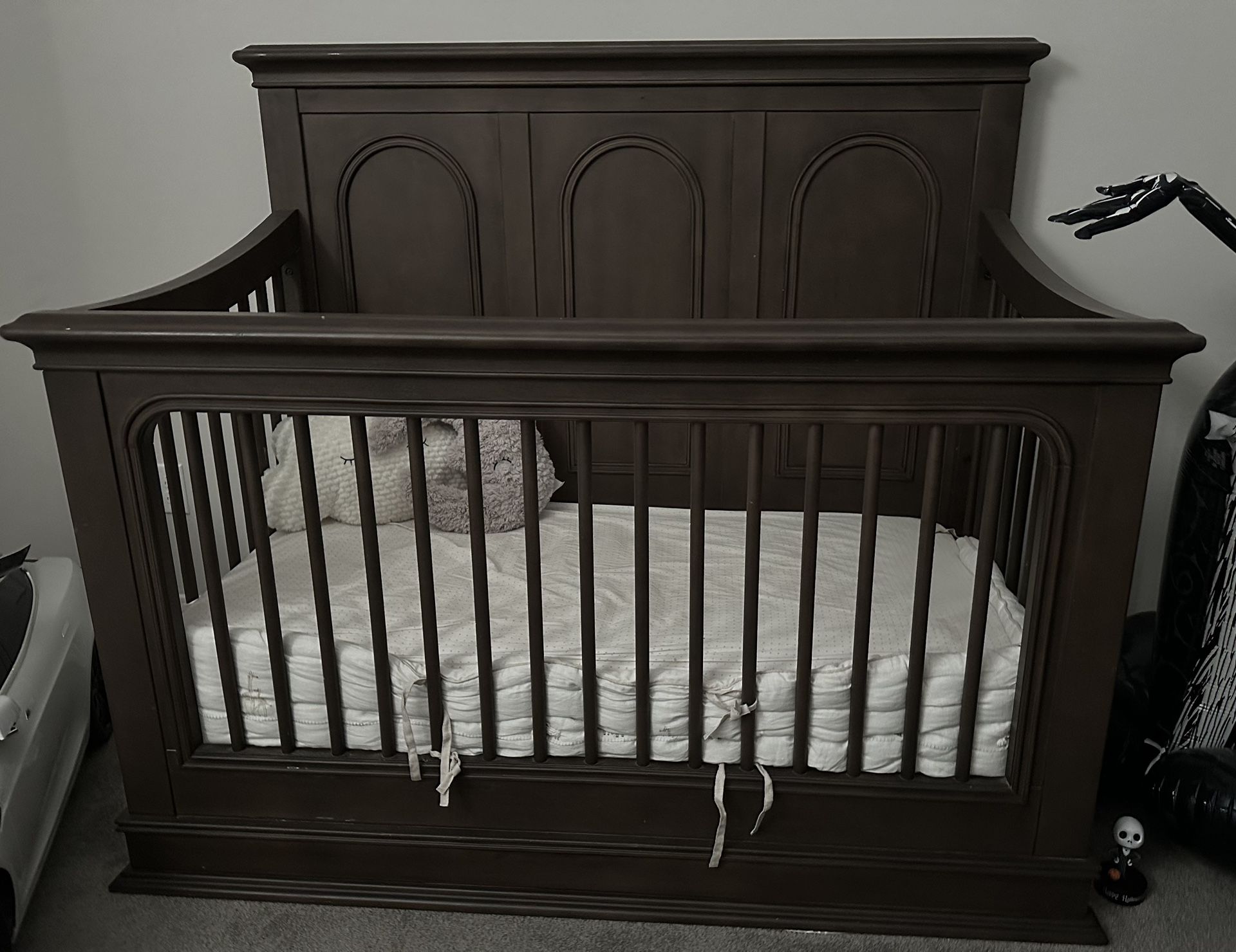 Baby Cache Crib With Mattress