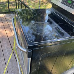Used Ge Electric Stove 
