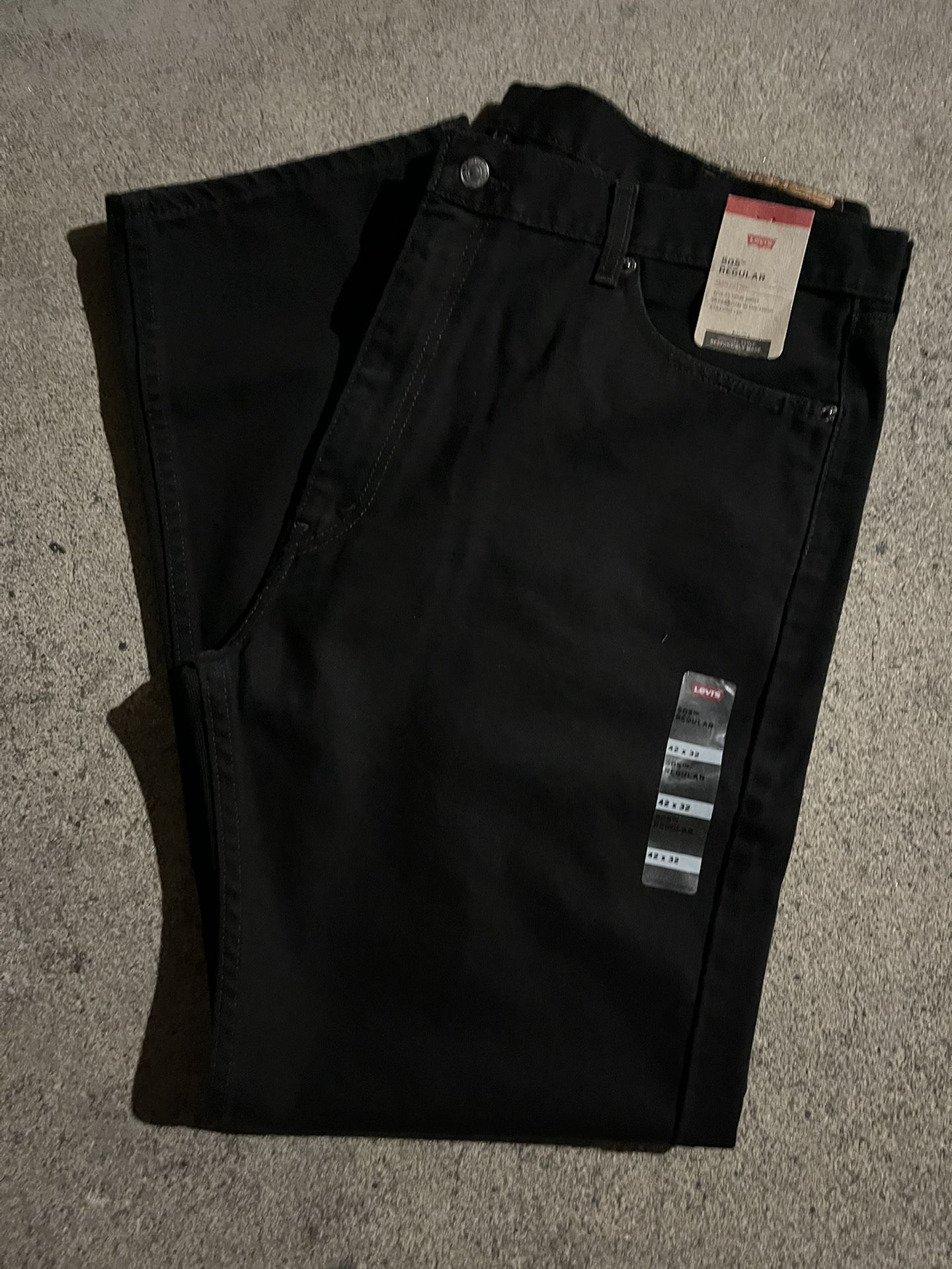 Levi’s 501 black 42x32