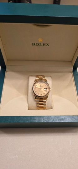 Rolex Day-Date 18K Yellow Gold President β Champagne Dial β Day/Date β Automatic