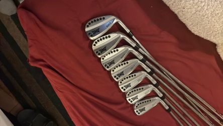 PXG Set Of Irons 4-5-6-7-8-9-PW In Grate Configuration