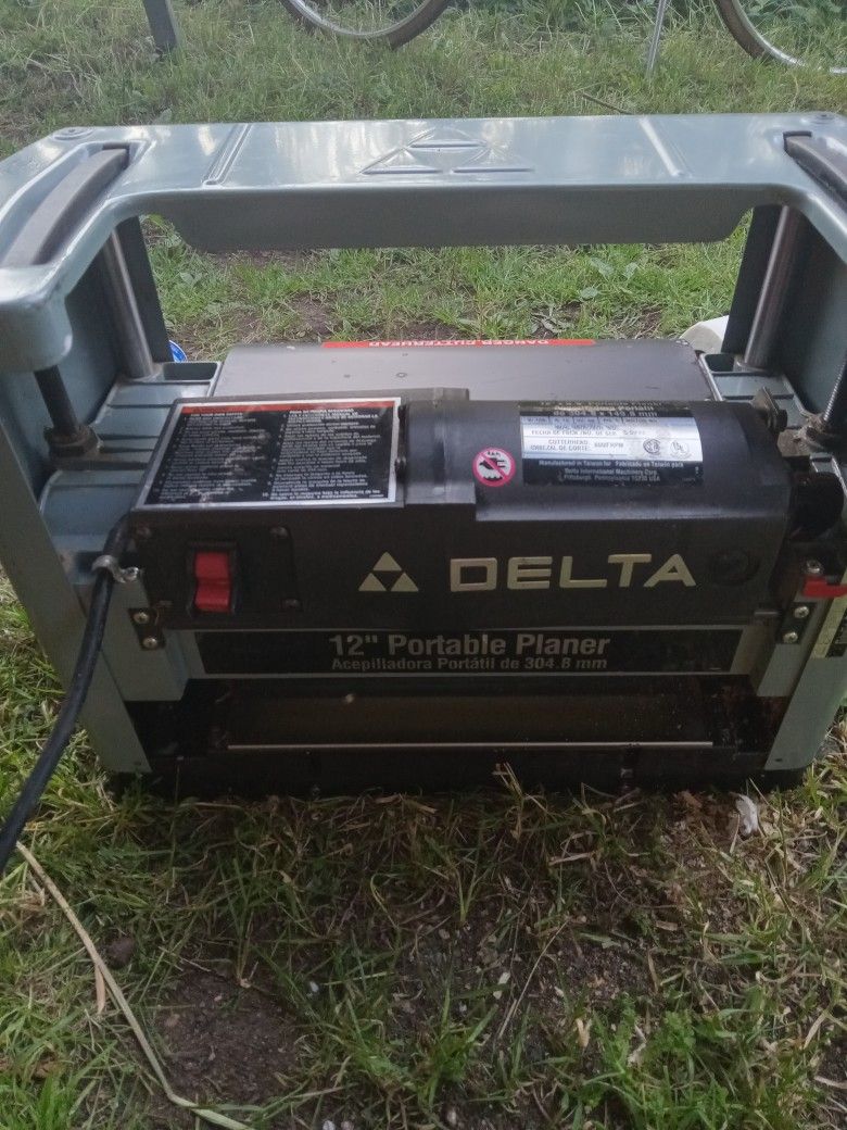 Delta 12" Portable Planer