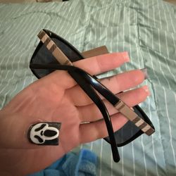 Burberry Sunglasses 