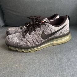 Nike Flyknit Max Oreo Men’s Size 11