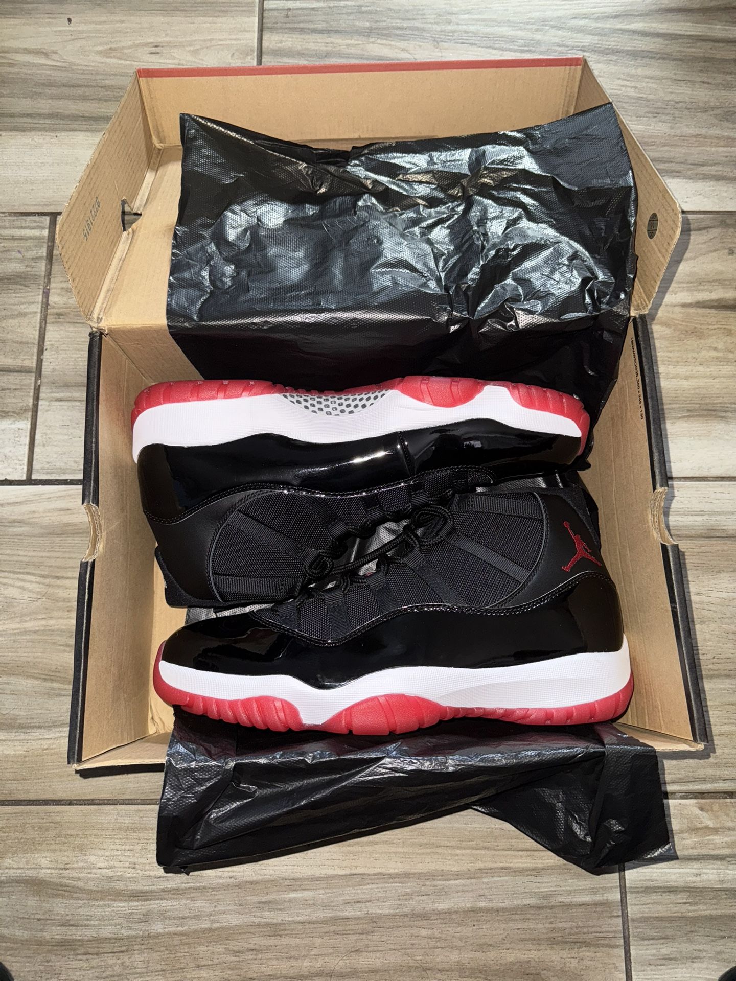 Jordan 11 Breads