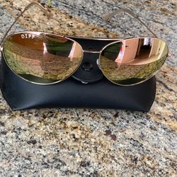 Women’s Diff Sunglasses 