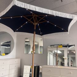 New 7.5’ Solar LED Light Tassel Umbrella with Fringe Outdoor Patio Pool Side Tilt 