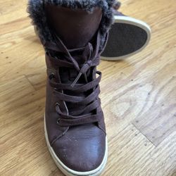 UGG Croft Luxe Quilt Winter Sneaker Boots Womens Size 6.5 EU 37.5
