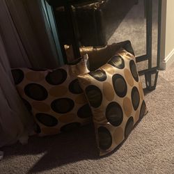 Decorative Pillows