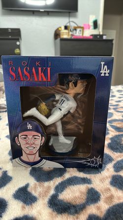 Roki Sasaki LA Dodgers Bobblehead Figure