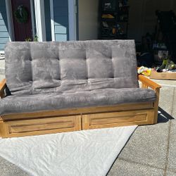 Futon 