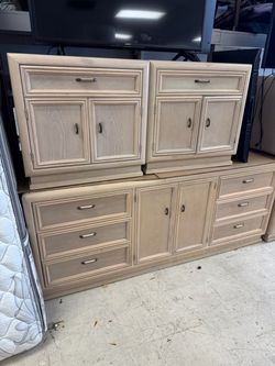 Light Wood Dresser and Nightstand Set