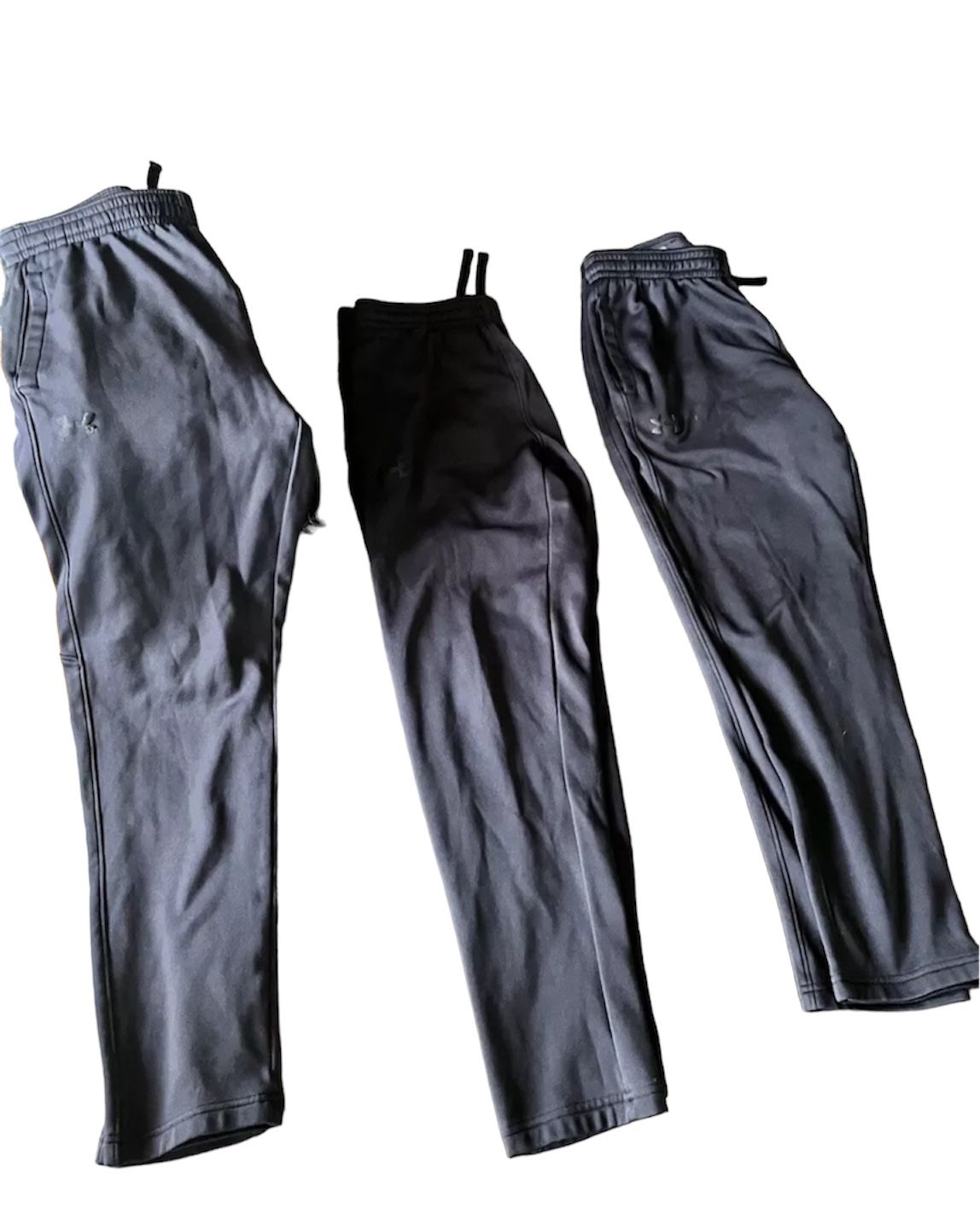 UNDER ARMOUR JOGGERS POLYESYER SIZE LARGE (3 PAIRS BLACK)