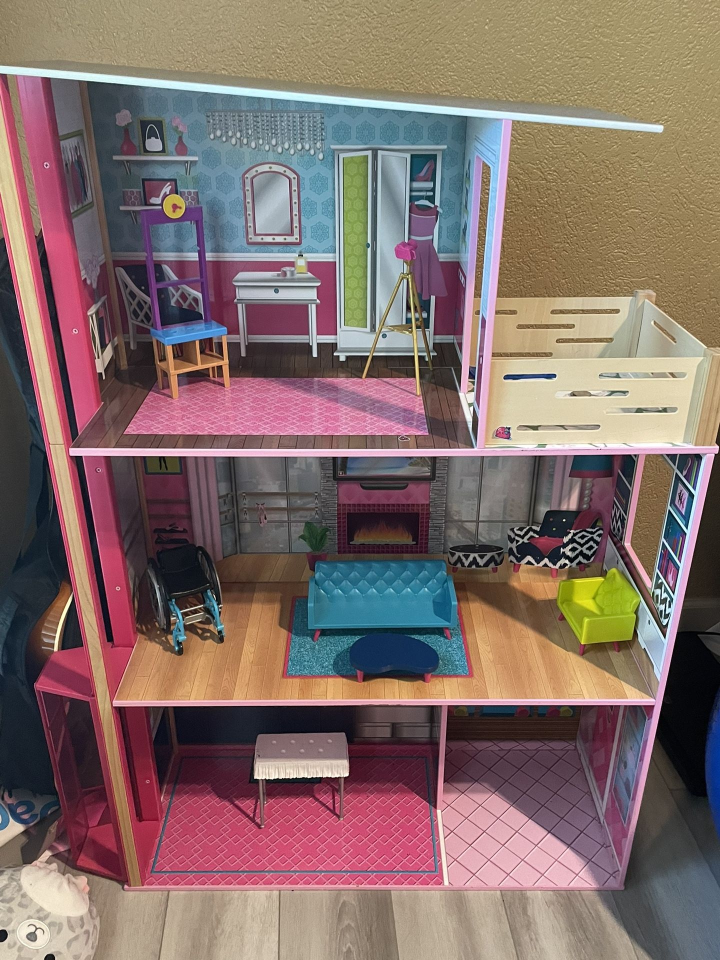 Barbie Dream House
