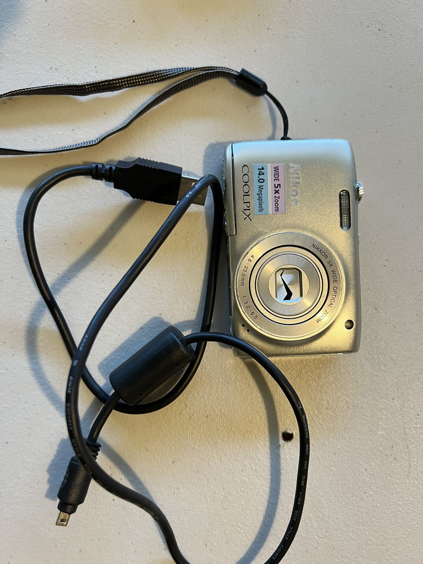 Nikon Coolpics Mini Camera
