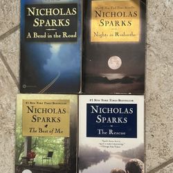 4 Nicholas Sparks Books 