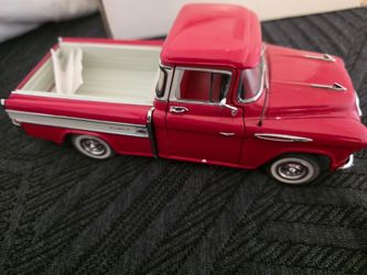 1957 Danbury Mint Chevrolet Cameo Diecast Model Pickup Truck