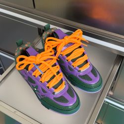 LV Trainer Sz 10.5 Men’s 