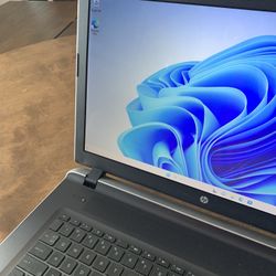 HP 17”