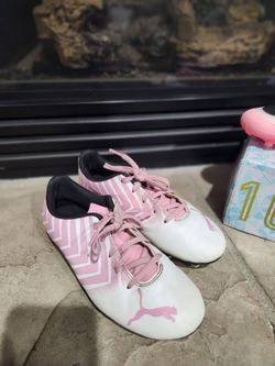 Girl soccer cleets