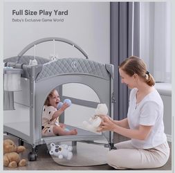 New in box  Baby Bassinet Cuna de Bebe Nueva en Caja