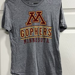 American Eagle Tailgate University of Minnesota Gophers T-Shirt - Small - VGUC