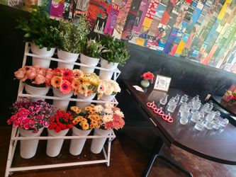Flower Stand - Bouquet Creations