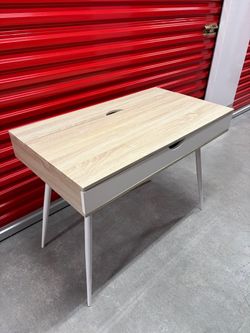 Modern Writing Desk with Storage (Excellent Condition)