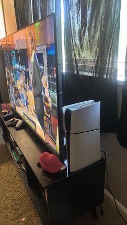 55’’ Tv  plus ps5 bundle deal