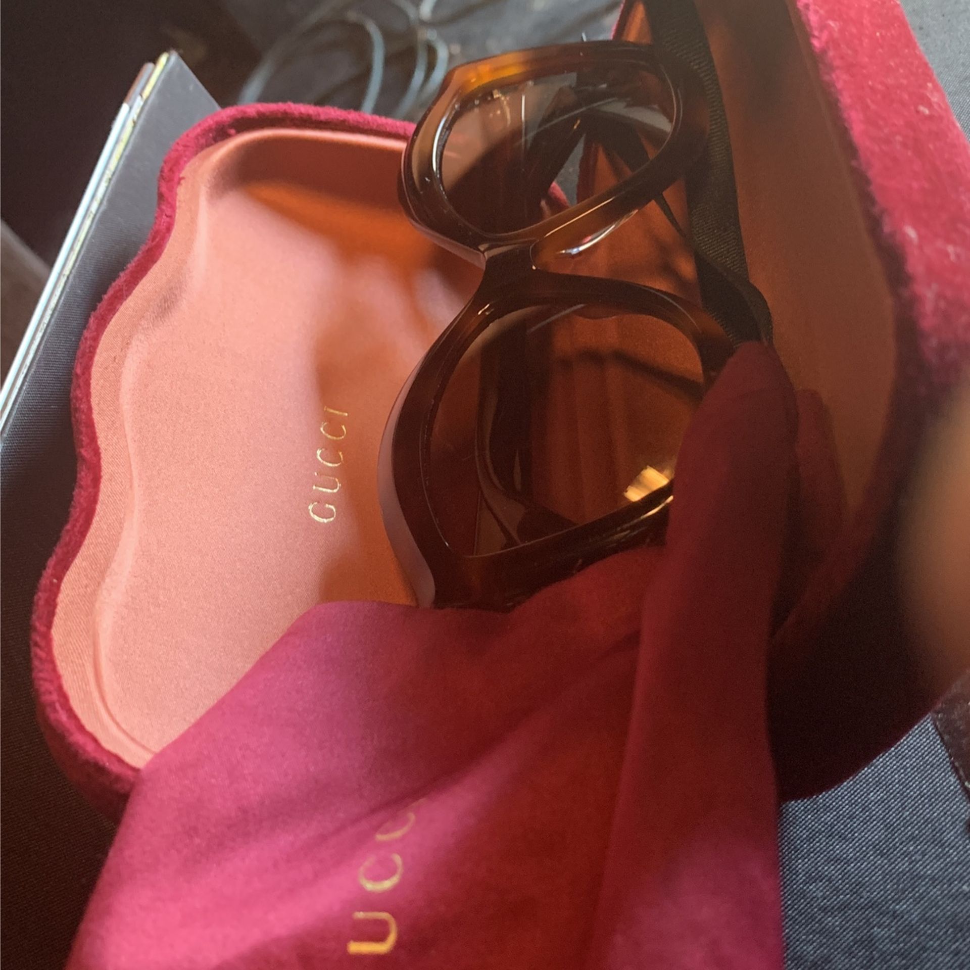 Authentic  Girl Shades  & Accessories