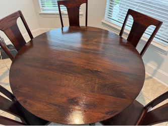 Dinning Table