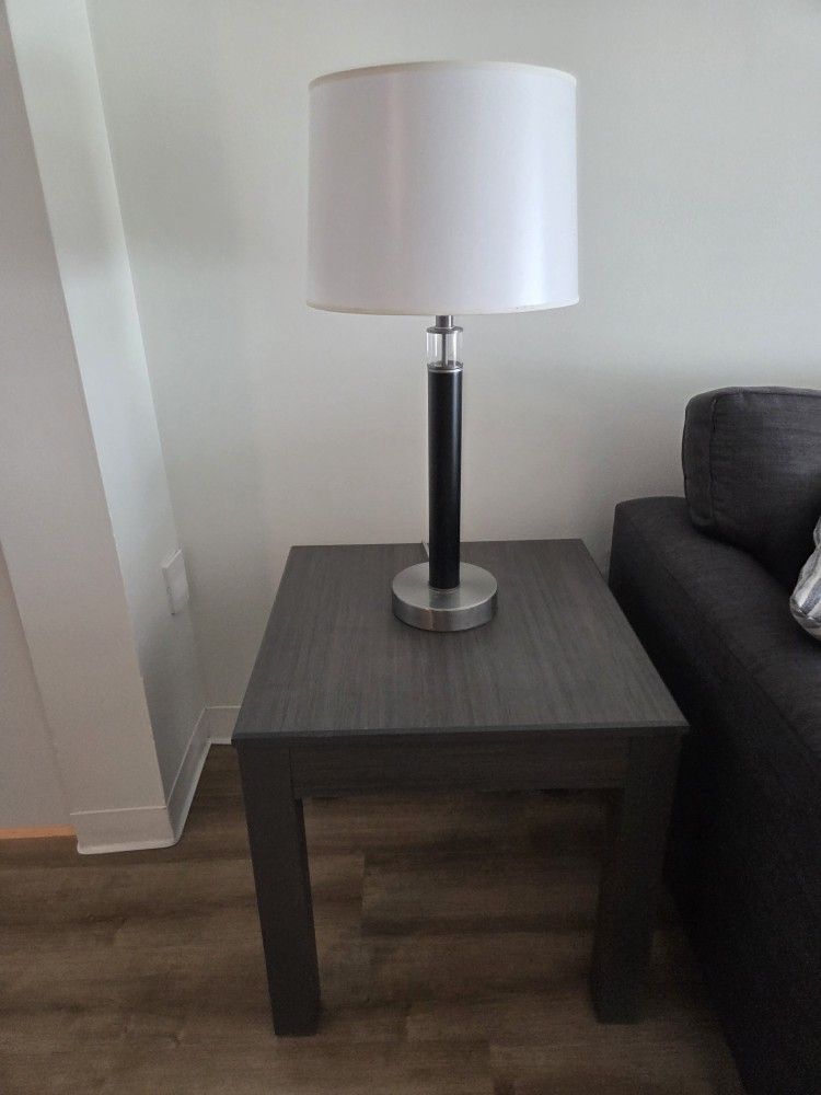 Table & Lamp