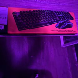 Rainbow Changing Color Gaming Keyboard Never Used