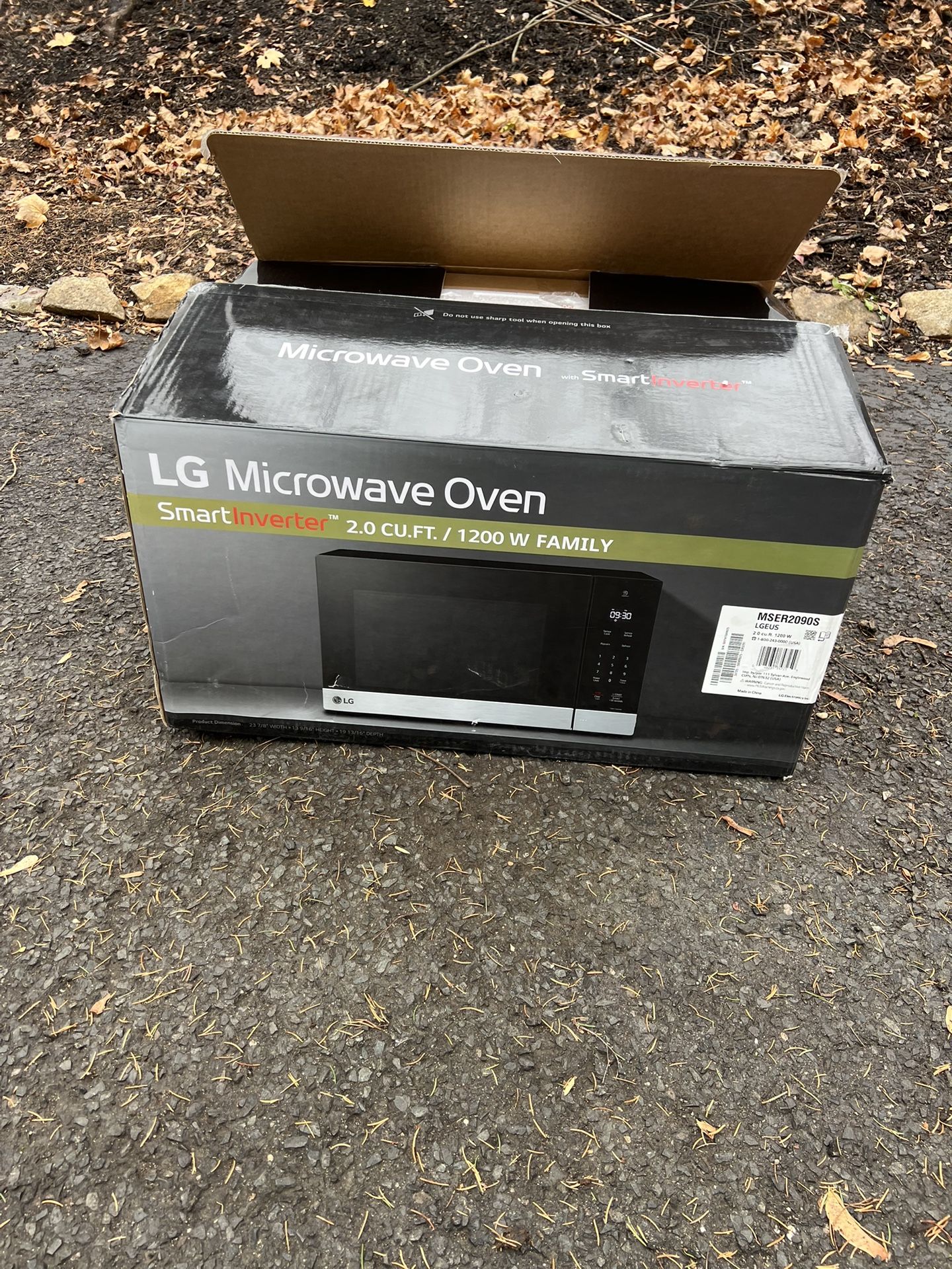 LG Microwave