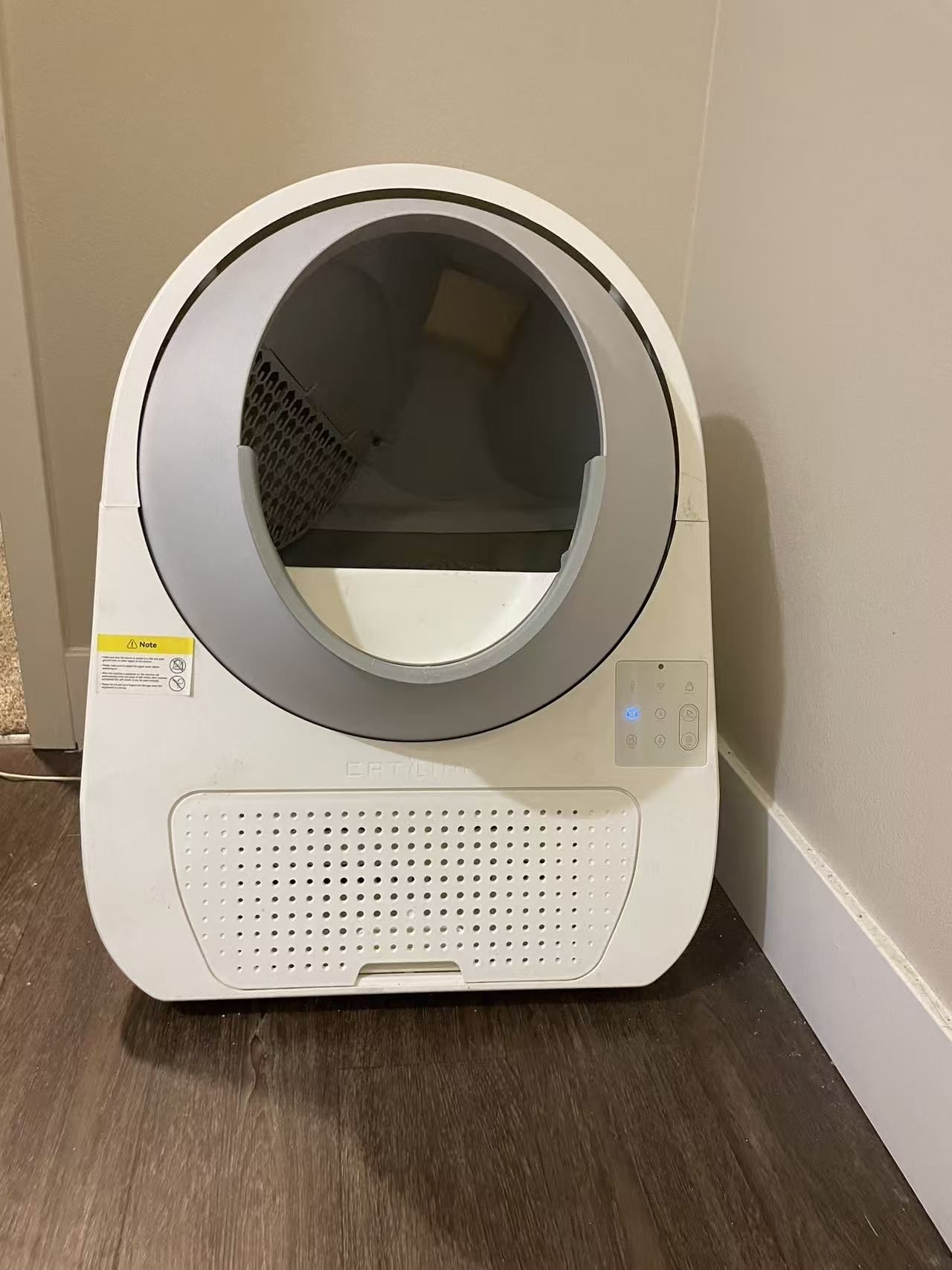 Self Cleaning Cat Litter Box