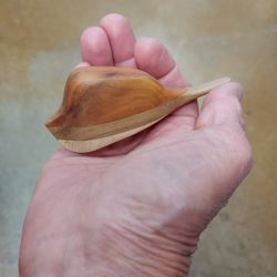 Tri Wood Hand Whittled Comfort Bird