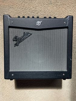 Fender DSP 7 Amp